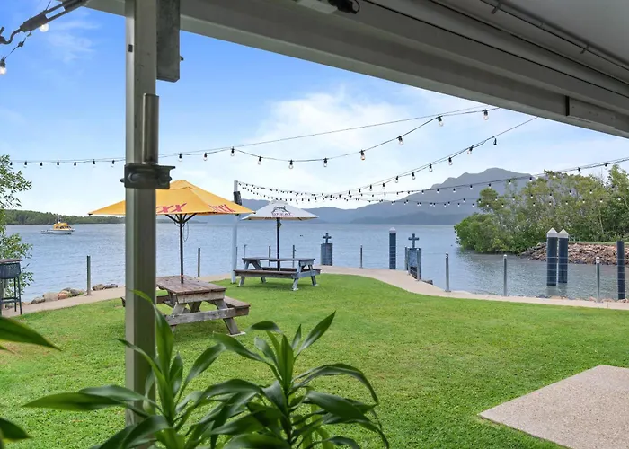 Lucinda Cove Resort